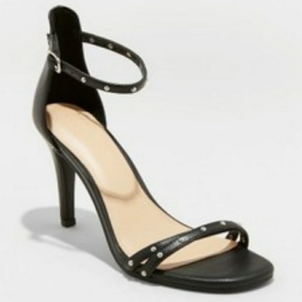 A New Day Enya Studded Barely There Pump Heels 8.5